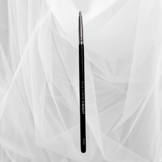 EC13 - Precision Pencil Crease Eyeshadow Brush